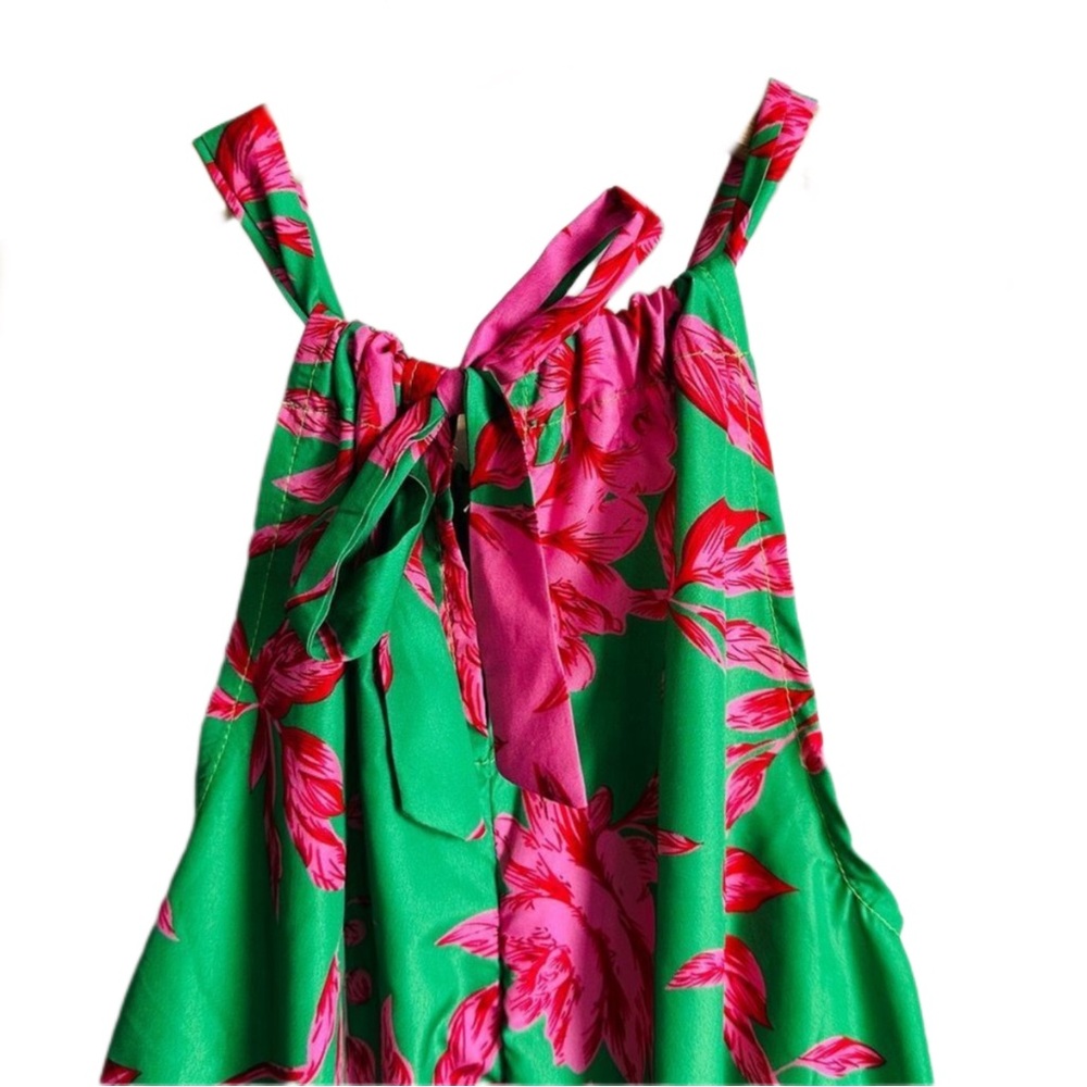 Vibrant Floral Tiered Halter Maxi Dress by CDM XS - Picture 10 of 15